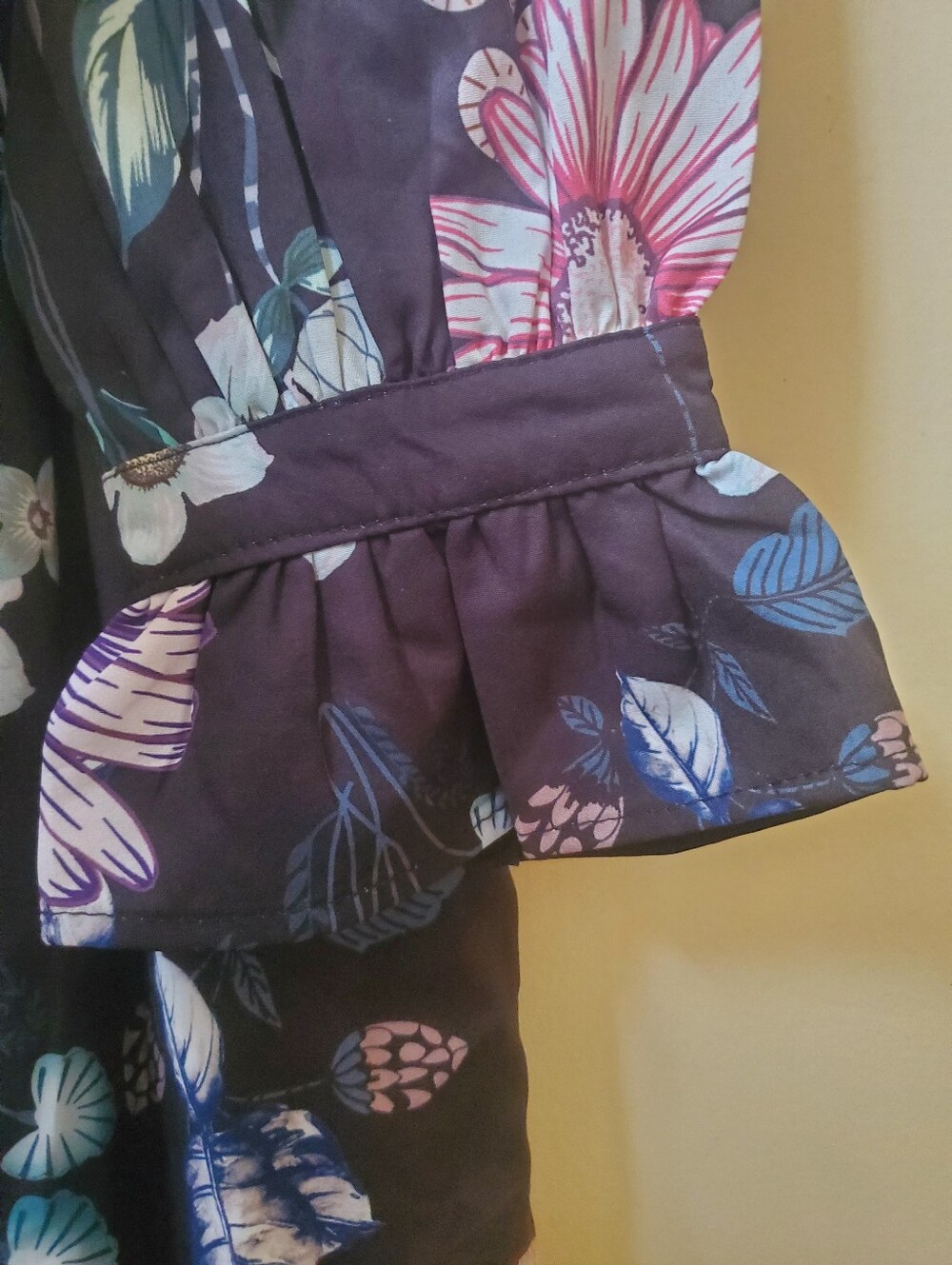2/$20 cindybaby Long Sleeve Floral Maxi - Picture 5 of 10